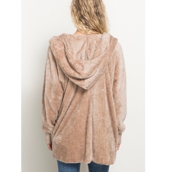 Last 1! 🌟Taupe Faux Fur Hooded Cardigan - Picture 6 of 6